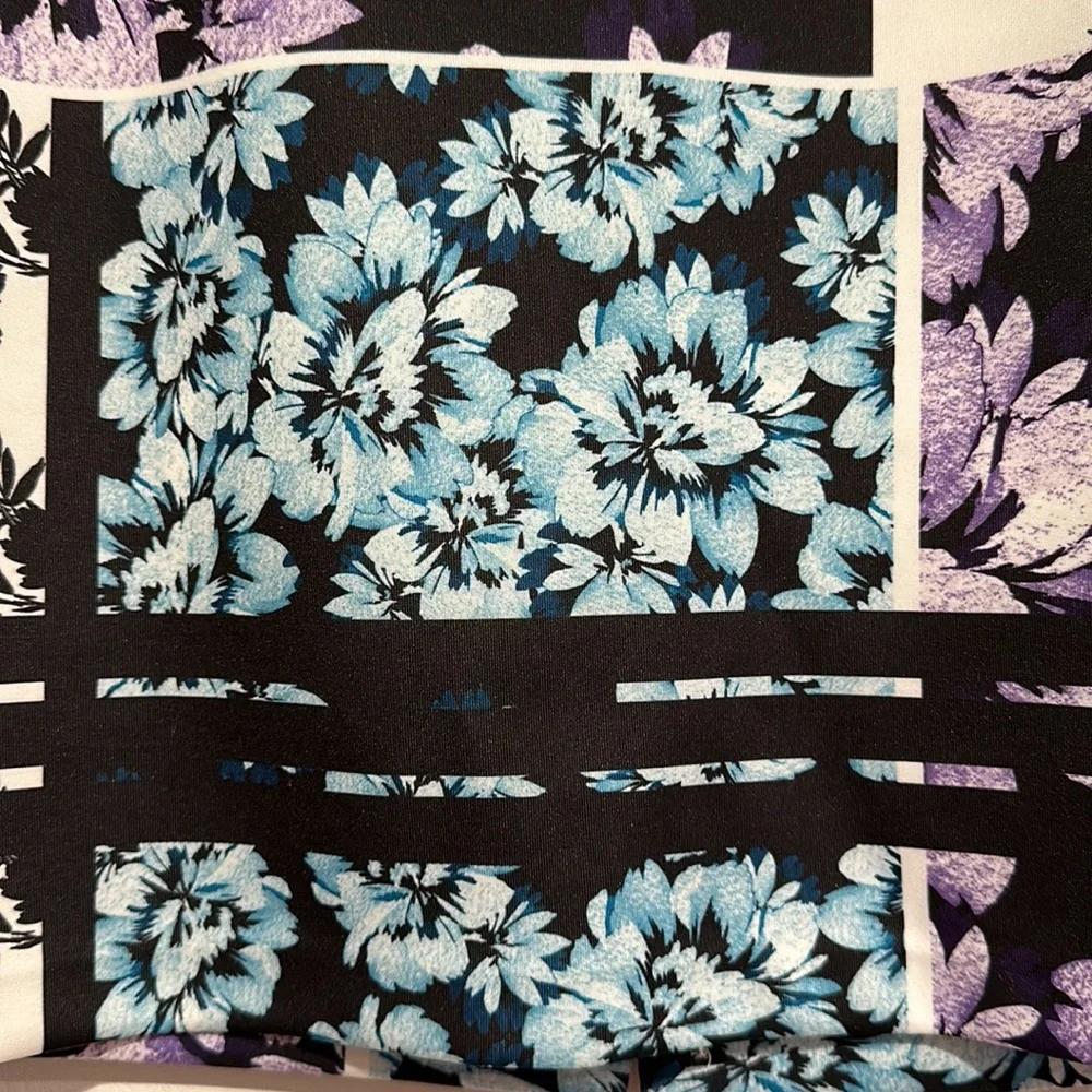 White House Black Market Floral Skirt